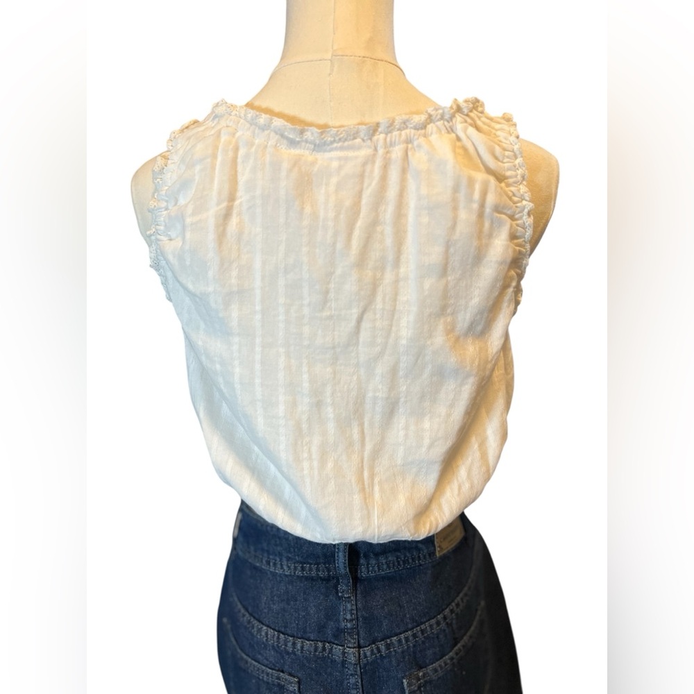 π π€ NWT MIDNIGHT SKY White Embroidered Cropped Romantic Top | Womenβs Sz S - Picture 5 of 7